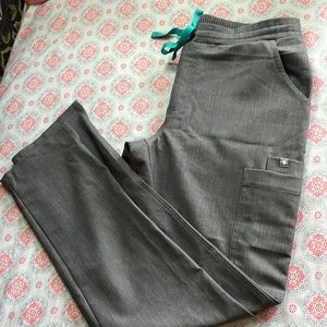Figs graphite women’s scrub size small bottoms